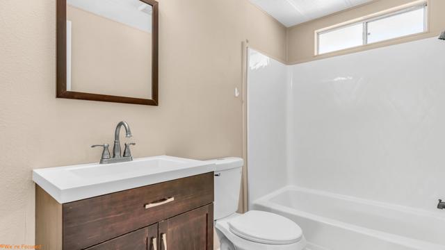 1139 Via Feliz, Cathedral City CA: https://media.crmls.org/mediaz/7761259d-32be-45a9-b99b-74fe26367f2e.jpg