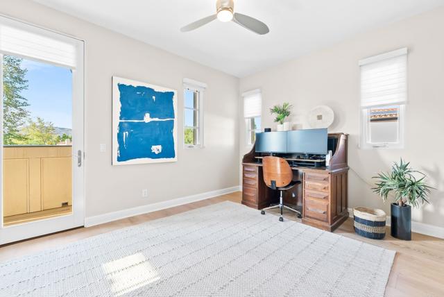 16622 Sweet Leilani Lane, San Diego CA: https://media.crmls.org/mediaz/77615407-732f-4853-9bdc-69194b5ec4fb.jpg