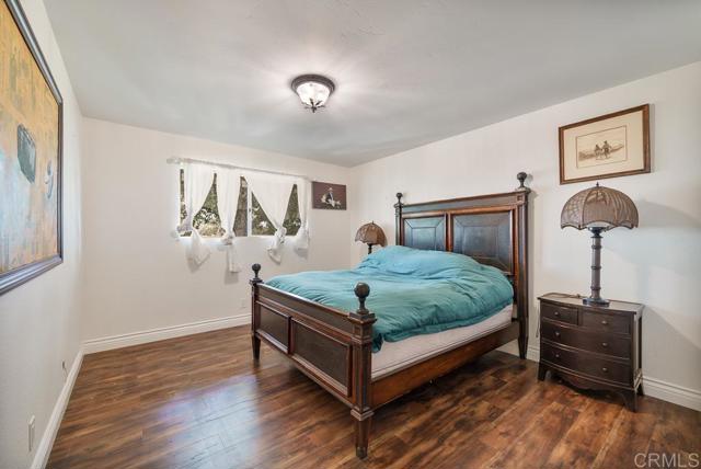 2719 Via Del Robles, Fallbrook CA: https://media.crmls.org/mediaz/7761c2a4-11db-4a98-8c98-f7d4d2c672c1.jpg