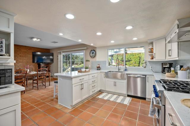 Detail Gallery Image 17 of 56 For 16301 Swartz Canyon Rd, Ramona,  CA 92065 - 3 Beds | 2/1 Baths