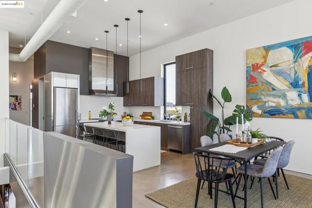 809 Folger Ave, Berkeley CA: https://media.crmls.org/mediaz/7763477f-1d60-436d-802c-732f80cb6ab7.jpg