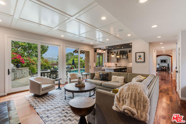 Drew Fenton | 17589 Camino De Yatasto Pacific Palisades CA | MLS: 7491163