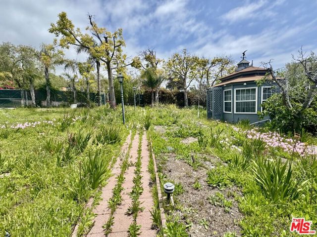 Drew Fenton | 27555 Pacific Coast Highway Malibu CA | MLS: 7292558