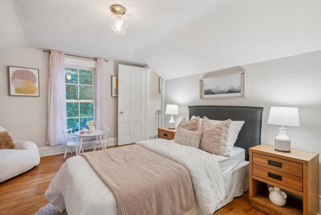 1197 Willow Street, San Jose CA: https://media.crmls.org/mediaz/77653b20-9838-4af2-949a-a60f93e252a1.jpg