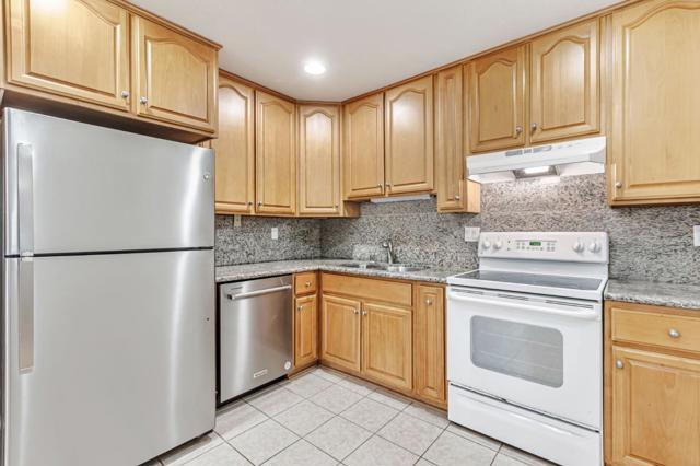 49 Showers Drive, Mountain View CA: https://media.crmls.org/mediaz/7765c329-bb21-42c1-8716-ef6ef317f7fc.jpg