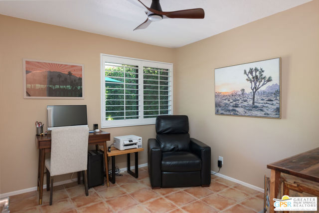 2795 Alondra Way, Palm Springs CA: https://media.crmls.org/mediaz/77668700-cf2e-4650-9f57-2037c8f63630.jpg