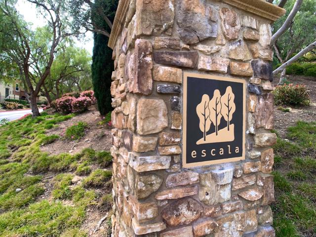 2668 Escala Circle, San Diego CA: https://media.crmls.org/mediaz/77669498-c3c7-420e-b750-e0f91592a6e0.jpg