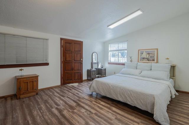 17945 Pesante Road, Salinas CA: https://media.crmls.org/mediaz/7766dae9-478c-4a6a-a20a-8c3fe8f9c636.jpg