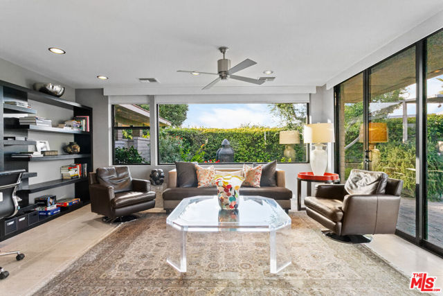 4 Trinity Court, Rancho Mirage CA: https://media.crmls.org/mediaz/7766eaae-3c35-4795-ac90-411faedc61d3.jpg