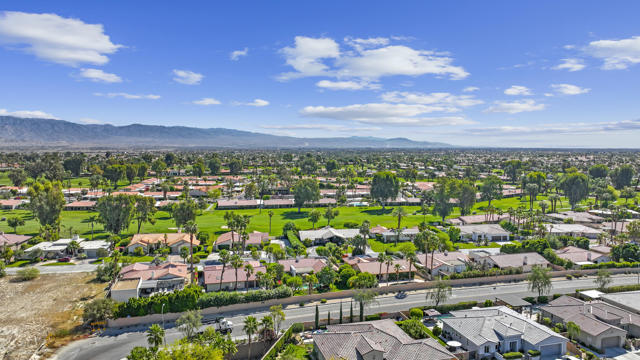 43402 Hazelton Lane, Indio, CA 92203