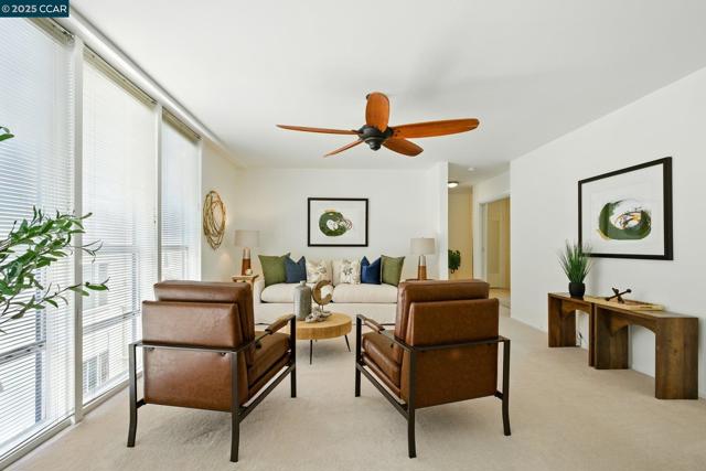 193 Montecito, Oakland CA: https://media.crmls.org/mediaz/77696c29-4ea2-414b-8c95-1e21f8cdb96f.jpg