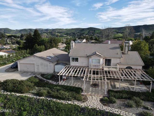 Detail Gallery Image 3 of 30 For 12387 Ridge Dr, Santa Rosa,  CA 93012 - 3 Beds | 4 Baths