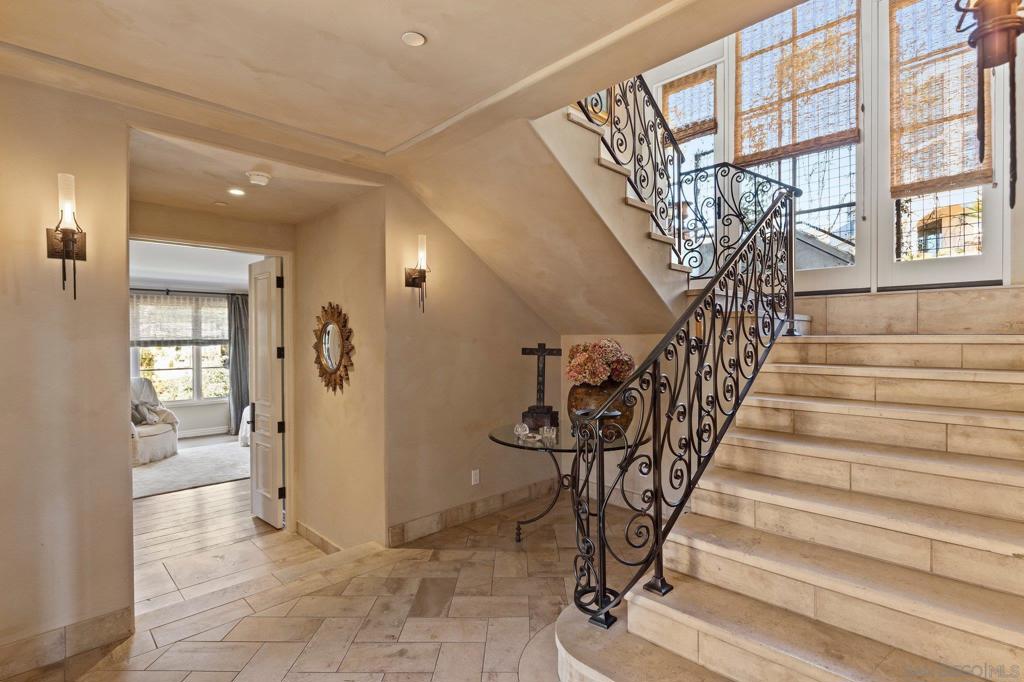 12927 Via Grimaldi - photo 16