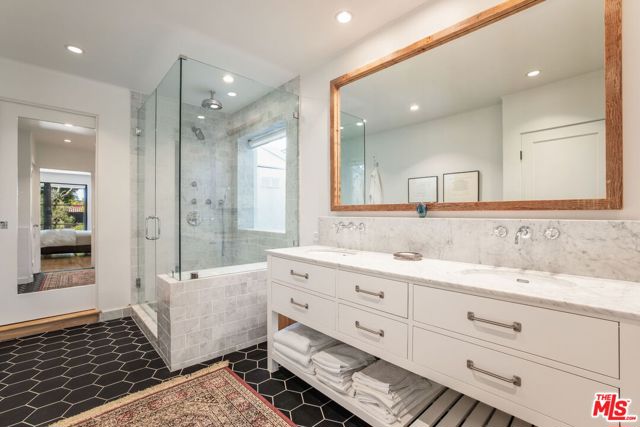 8917 Dorrington Avenue, West Hollywood CA: https://media.crmls.org/mediaz/776c0ee5-f726-494c-8f92-ca00df911b6d.jpg