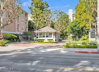 4338 Redwood Avenue #B313