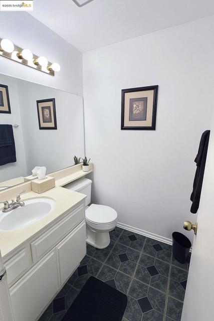 13305 Meyer Rd, Whittier CA: https://media.crmls.org/mediaz/776c7fb5-e14a-4743-a653-4e4ea2b98f52.jpg