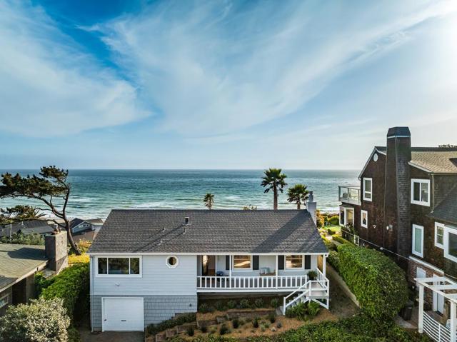 313 Vista Drive, Watsonville CA: https://media.crmls.org/mediaz/776dcb92-2b16-449a-8810-246ff9a30553.jpg