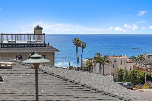 7344 Olivetas Ave, La Jolla CA: https://media.crmls.org/mediaz/776f593f-f109-49f6-a573-fba2956af3b0.jpg