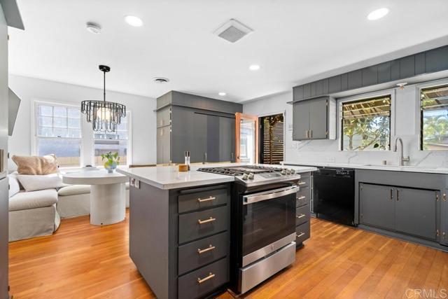 Detail Gallery Image 23 of 63 For 3760 Grim Ave, San Diego,  CA 92104 - 3 Beds | 2 Baths