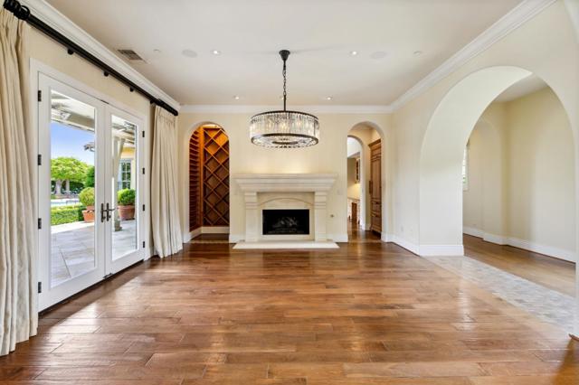 1305 Lions Peak Lane, San Martin CA: https://media.crmls.org/mediaz/77705650-d12e-4765-8536-ac9d36c75da0.jpg