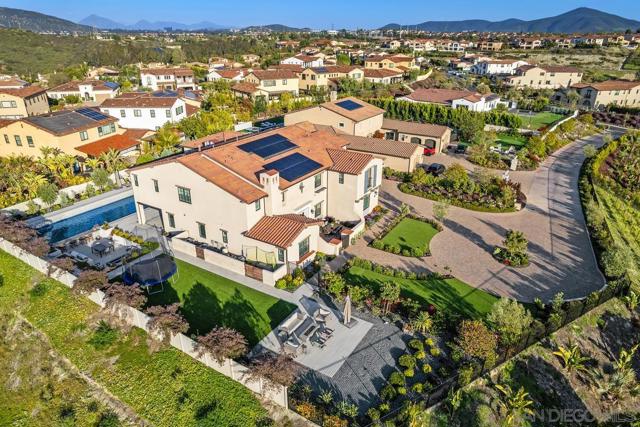 8416 Hidden Cove Way, San Diego CA: https://media.crmls.org/mediaz/77706524-d333-4ca8-a529-159f7cedd572.jpg