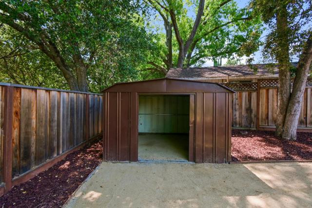 10350 Mann Drive, Cupertino CA: https://media.crmls.org/mediaz/77710492-86af-414a-a771-48bbd8b7d3dd.jpg