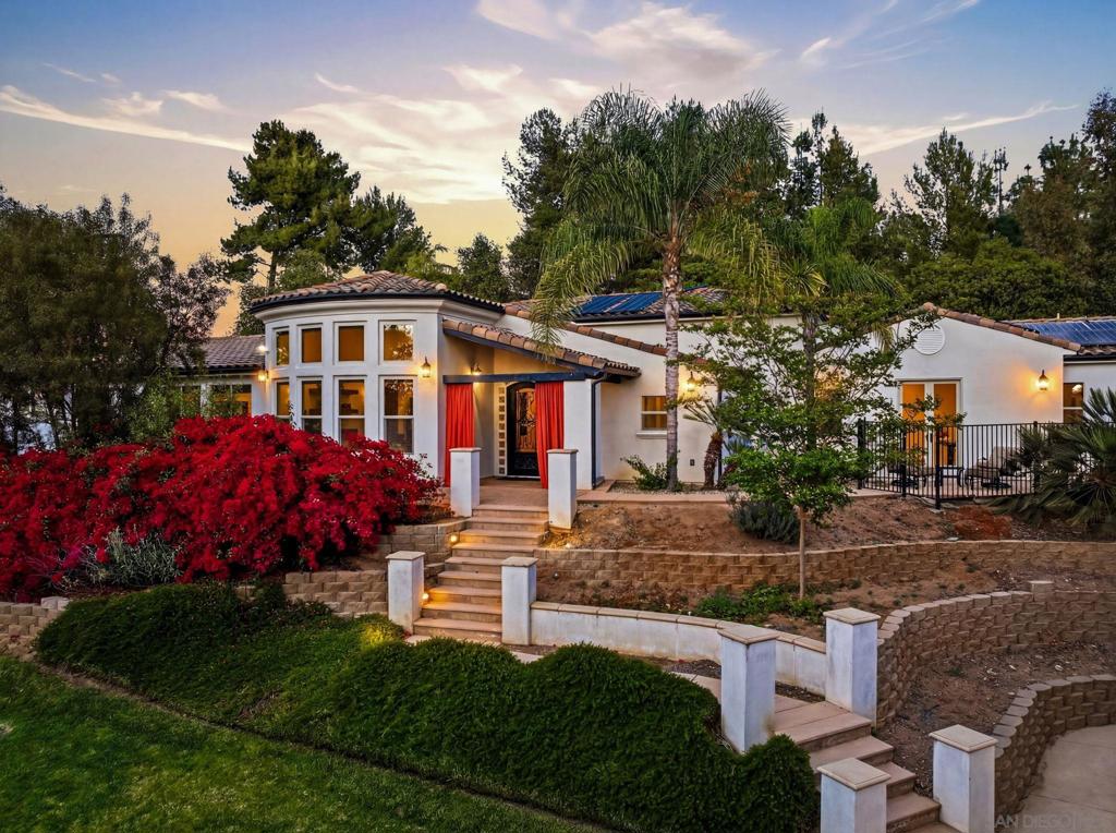 18375 Bernardo Trails Ct - photo 2