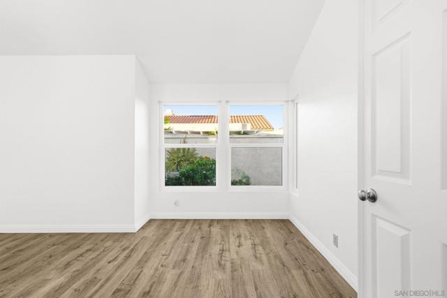 15905 Avenida Villaha, San Diego CA: https://media.crmls.org/mediaz/7771d035-cd95-4408-9866-0a6fc11d9dcf.jpg