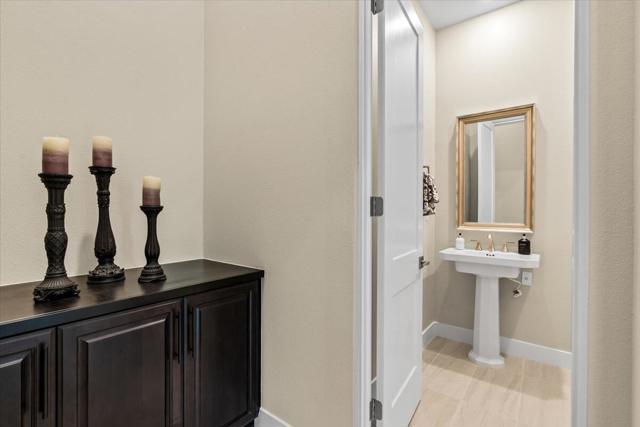 Image 74 of 75 For 54770 Cavalcade Court