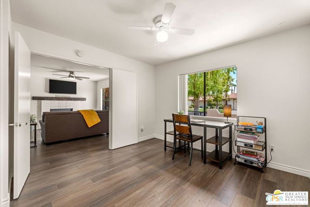 75190 Via Manzano, Palm Desert CA: https://media.crmls.org/mediaz/77746763-e888-4629-ba3e-c4555c4f72d1.jpg