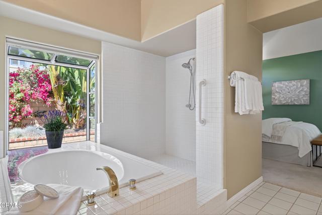 28 San Bernardino Avenue, Ventura CA: https://media.crmls.org/mediaz/7775497d-6531-4501-b7f6-fb1234bf0a45.jpg