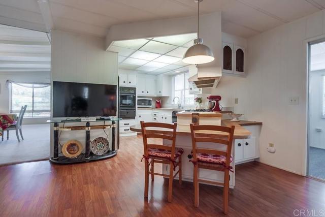 Detail Gallery Image 14 of 48 For 276 N El Camino Real #97,  Oceanside,  CA 92058 - 2 Beds | 2 Baths