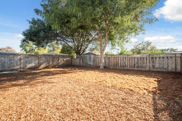 217 N Cragmont Avenue, San Jose CA: https://media.crmls.org/mediaz/77762ff9-17e3-49f1-9a1a-dc81729ecccf.jpg