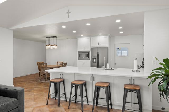 10347 WOODROSE AVE, Santee CA: https://media.crmls.org/mediaz/7776631e-1284-4122-9e2a-b6fba2b520b1.jpg