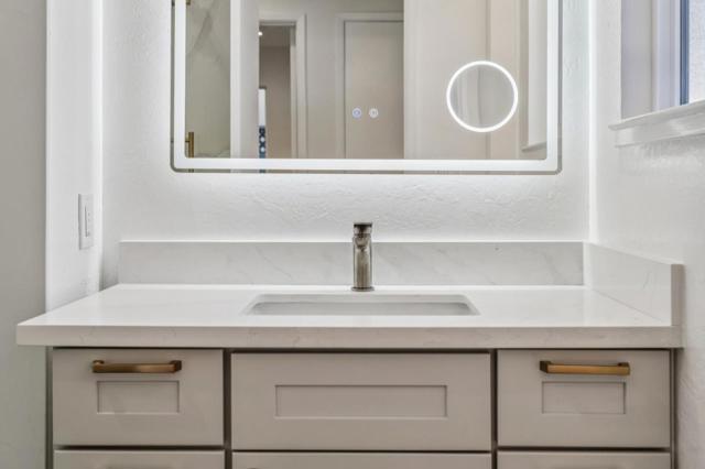 700 Gull Avenue, Foster City CA: https://media.crmls.org/mediaz/7776efca-5472-4437-a3e7-bc5f1fec42bf.jpg