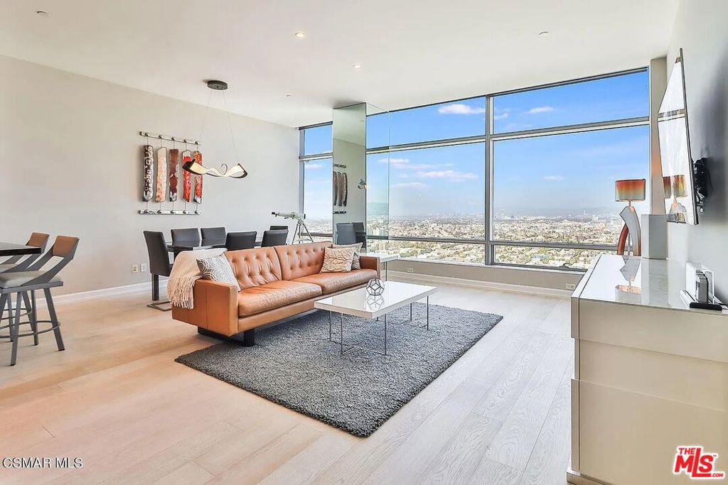 900 W Olympic Boulevard #34D