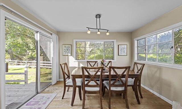 547 Mission Vineyard Road, San Juan Bautista CA: https://media.crmls.org/mediaz/777770dc-46b7-4c73-a6c5-b9a0d9426b8f.jpg