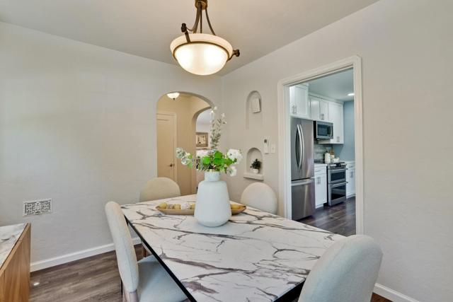213 N Bayview Avenue, Sunnyvale CA: https://media.crmls.org/mediaz/77777783-fb50-4060-837f-b0003eac02a1.jpg