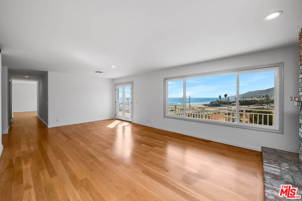 MLS #26876481 image #9