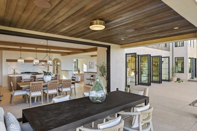 Detail Gallery Image 56 of 72 For 8341 La Jolla Scenic Dr, La Jolla,  CA 92037 - 5 Beds | 5/1 Baths