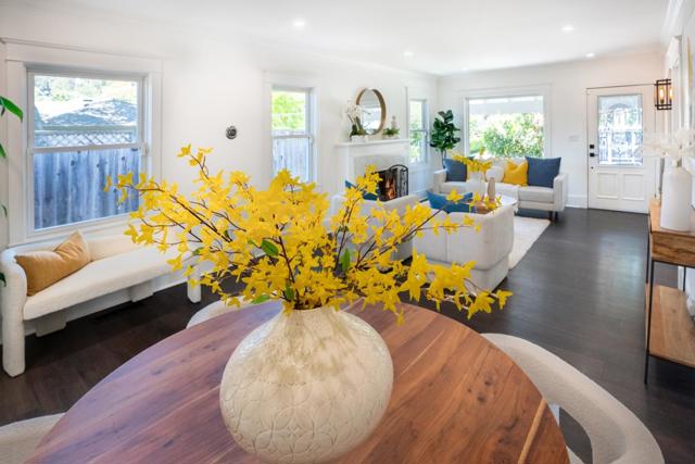 2653 Brewster Avenue, Redwood City CA: https://media.crmls.org/mediaz/7779597f-b7e7-4aaa-bc94-172f74042e98.jpg