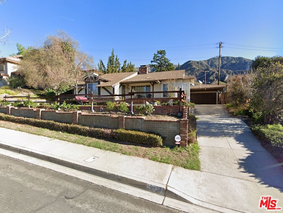3317 Brookhill Street