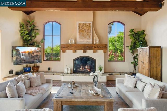 Image 14 of 60 For 1615 Lawrence Rd