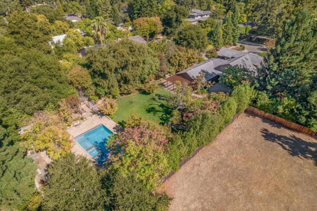 Image 53 of 65 For 14725 Live Oak Lane