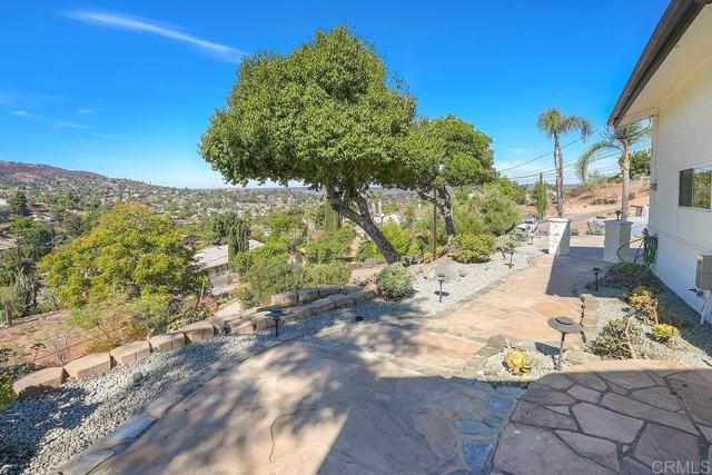 Image 66 of 75 For 12059 Los Amigos Way