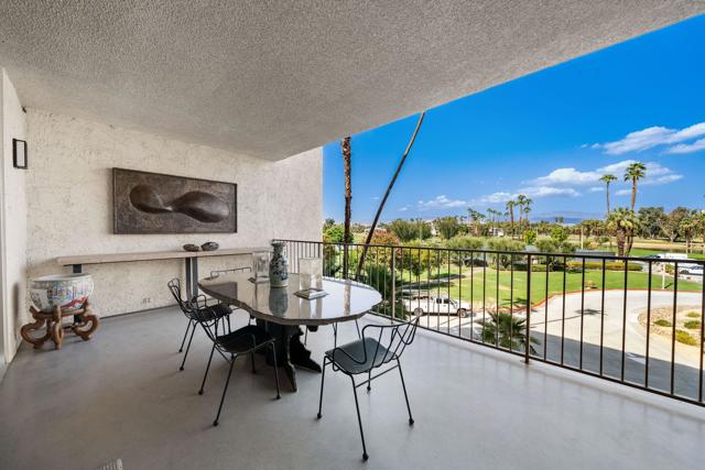 899 Island Drive #304, Rancho Mirage, CA 92270