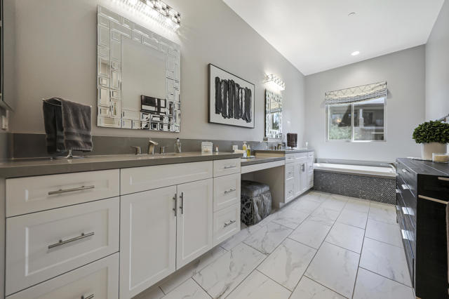 1702 Retreat Circle, Palm Desert, CA 92260