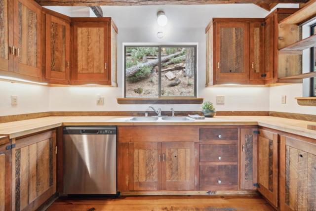 2120 Pack Trail, Mount Shasta CA: https://media.crmls.org/mediaz/777ef130-554a-4ef8-b89e-6d8dc28ae1e0.jpg