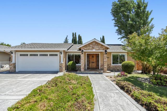 2820 Donizetti Court, San Jose CA: https://media.crmls.org/mediaz/777fcfa4-cbd3-40f5-9afb-b75cab6623a6.jpg