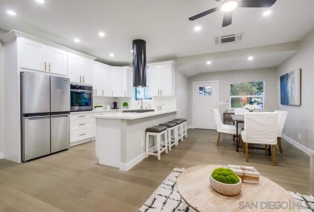 3122 Newell St, San Diego, California 92106, 3 Bedrooms Bedrooms, ,2 BathroomsBathrooms,Single Family Residence,For Sale,Newell St,250022926SD